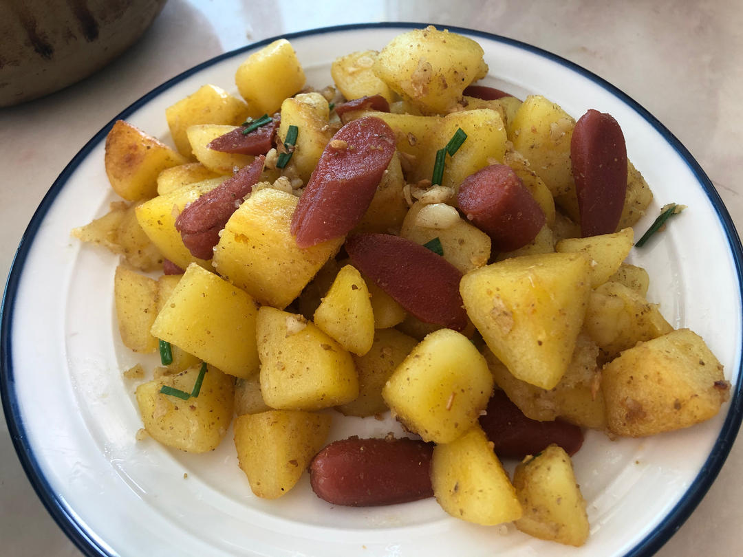 孜然土豆火腿肠 香辣过瘾还便宜！