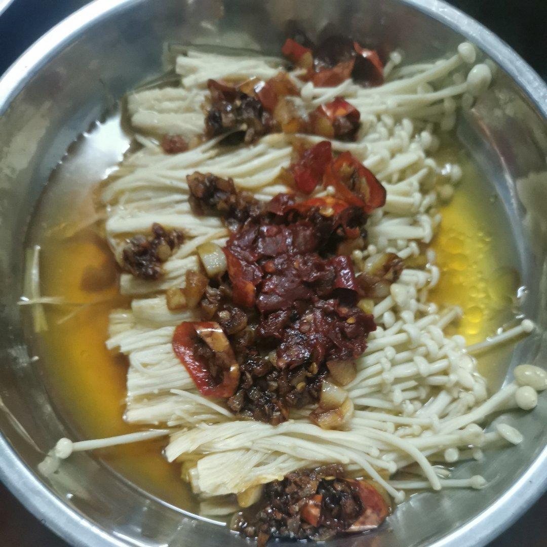 蒜蓉蒸金针菇