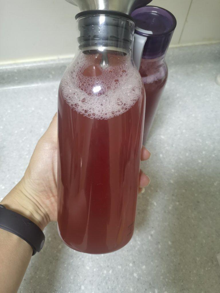 古法熬制酸梅汤（此方几乎无中药味孩子非常喜欢喝）