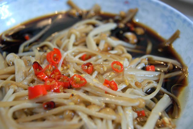 白灼金针菇