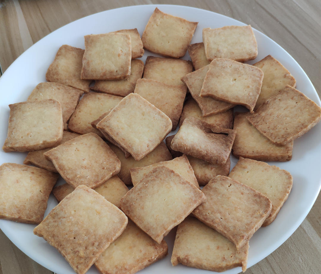 马苏里拉芝士咸味饼干