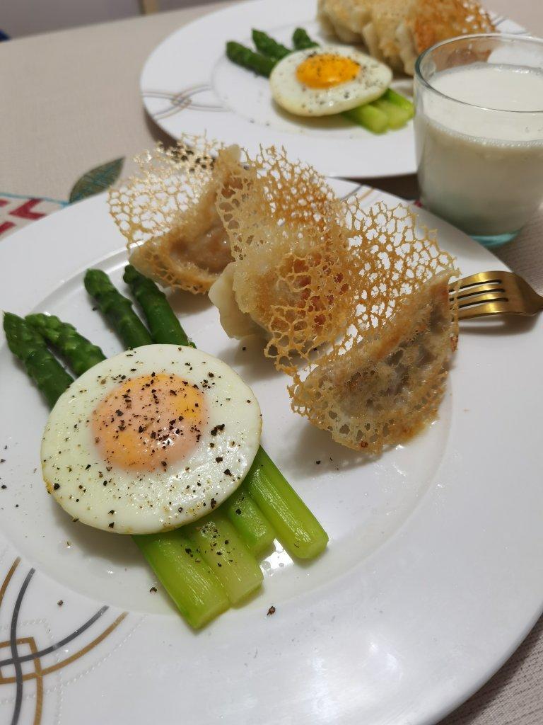 蛋蛋香气之芦笋煎蛋