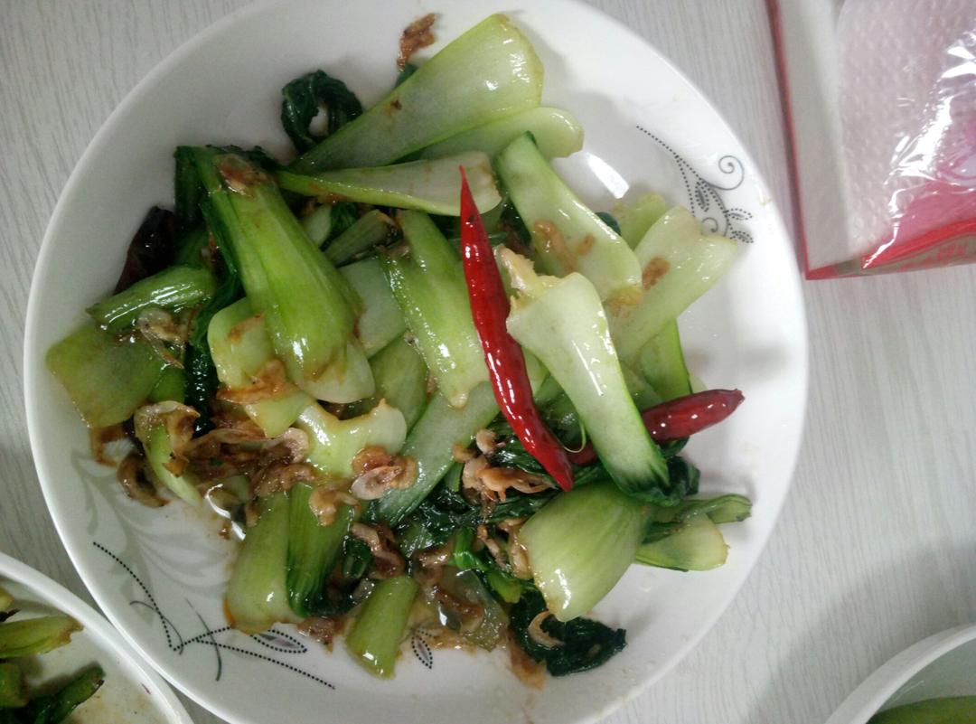 虾皮小油菜