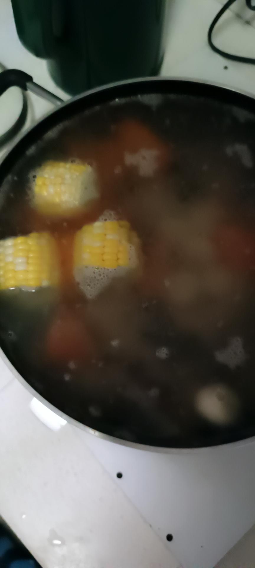 玉米排骨汤