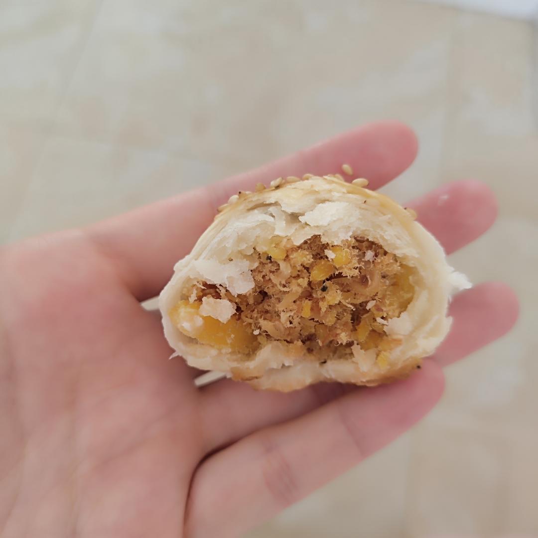 喷香喷香的肉松饼