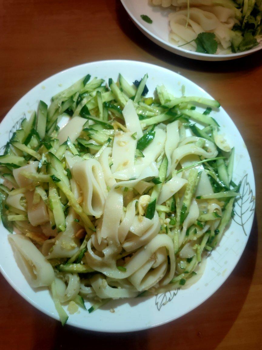 自制凉皮（简单好吃）