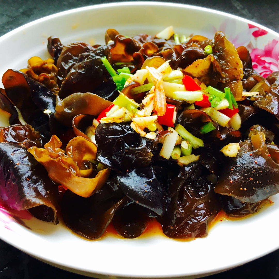 mimiji做的爽口拌木耳