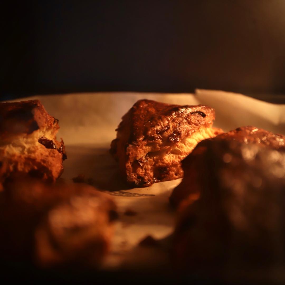 完胜星巴克的超美味酥脆司康 super easy crunched scone