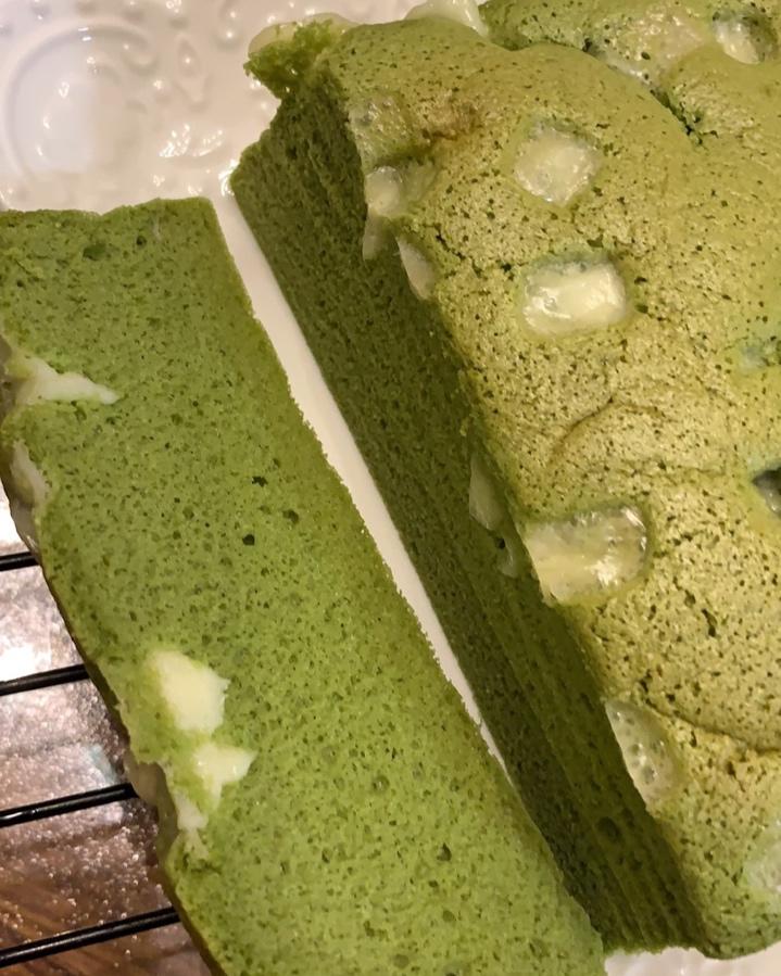 咸蛋黄古早味蛋糕（超好吃的咸蛋黄系列）