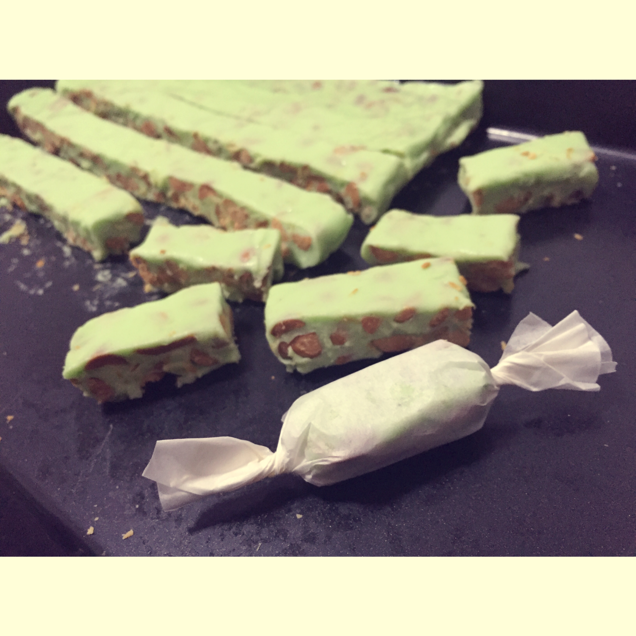 多味花生牛轧糖