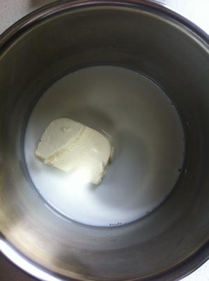 轻乳酪蛋糕的做法 步骤1