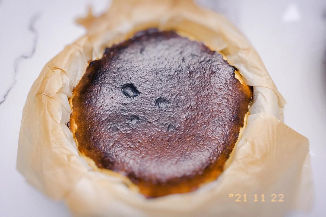 经典巴斯克蛋糕