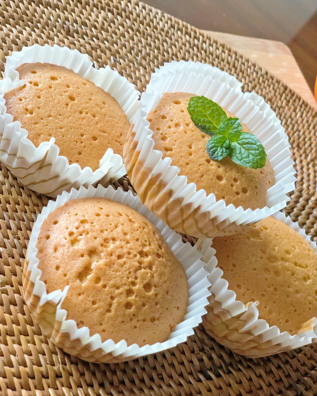 泺伊_li做的香橙玛德琳