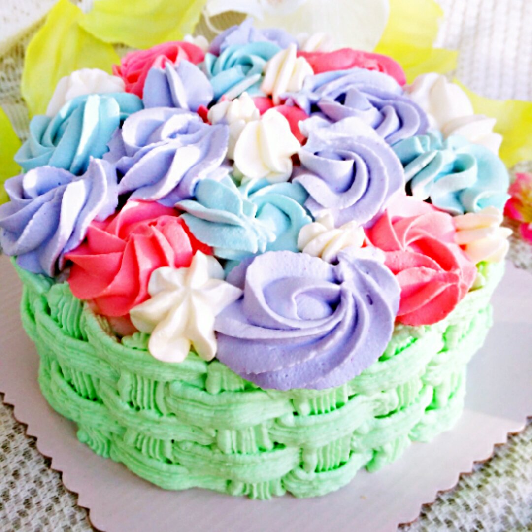 莉妮sweet做的花篮蛋糕
