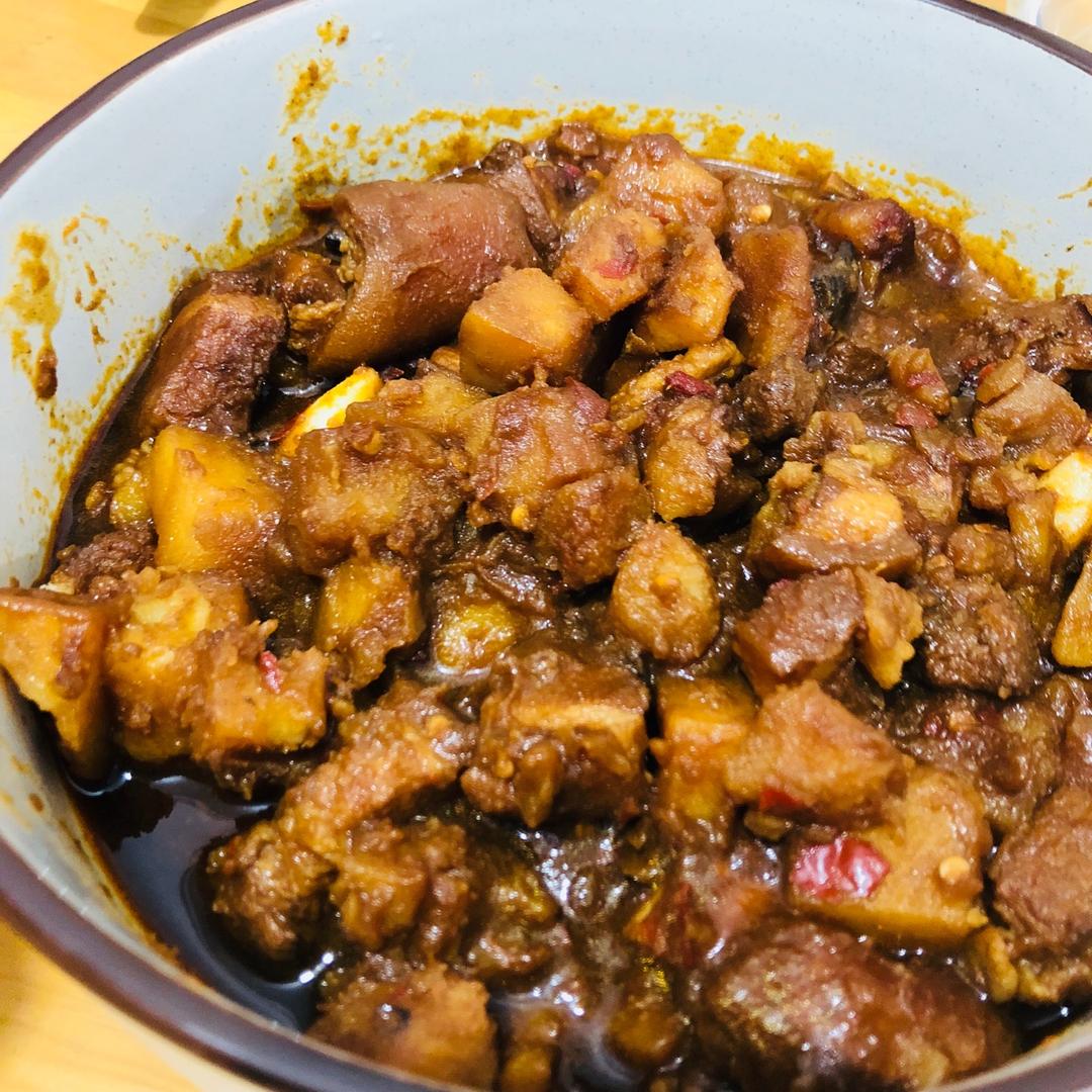 超下饭的家常土豆烧肉