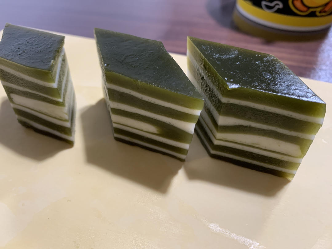 抹茶千层椰汁马蹄糕