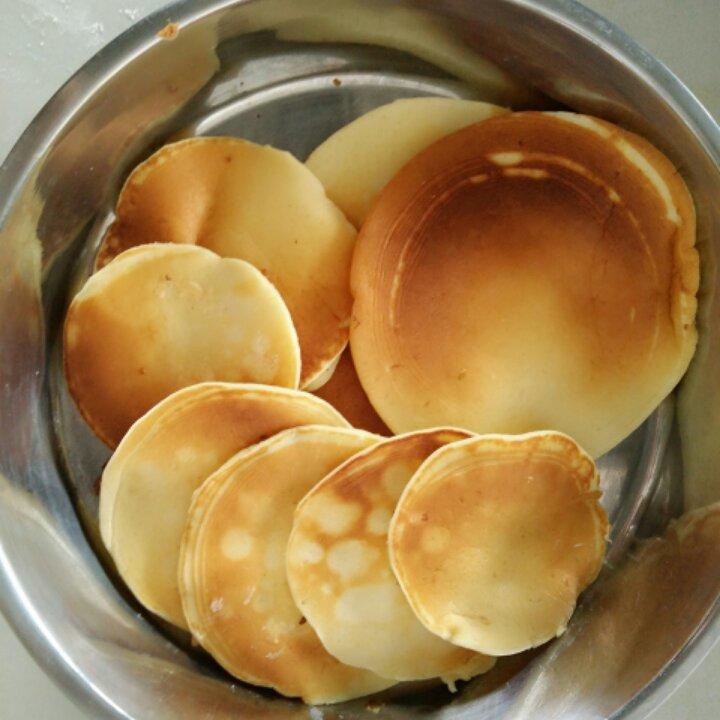 平底锅版松饼 当早餐很不错哦