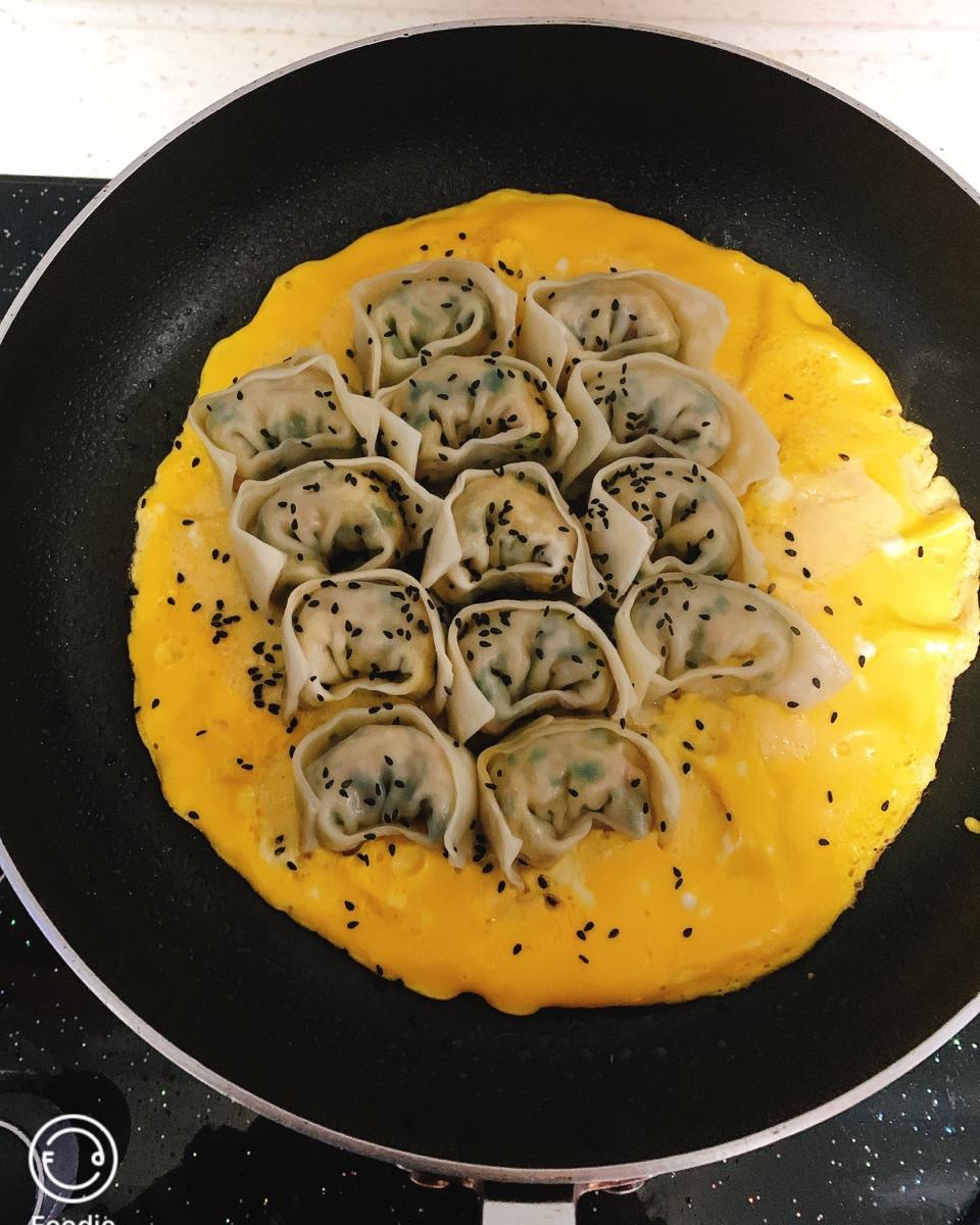 懒人快手抱蛋煎饺