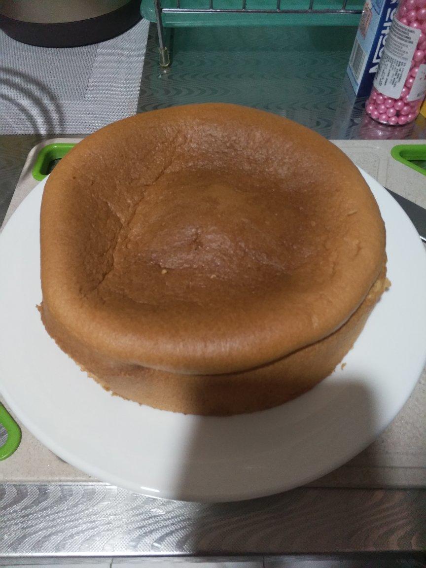 烤箱做蛋糕（戚风蛋糕的做法）