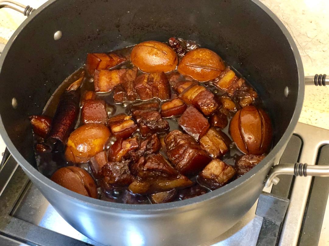 其实也不是很难的红烧肉烧蛋