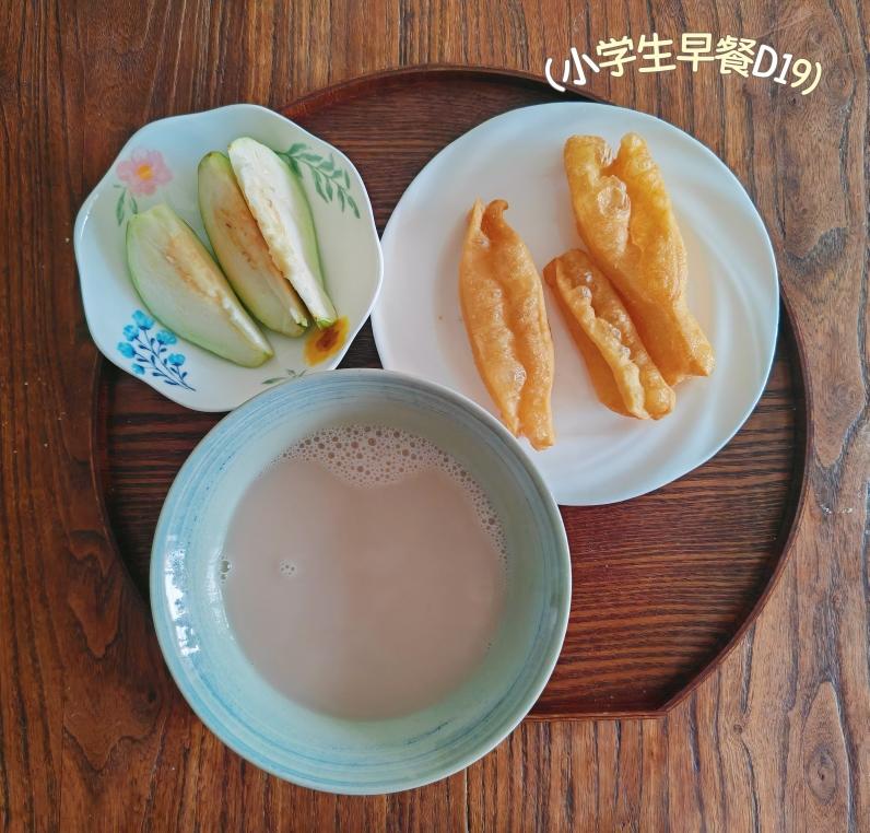 小学生早餐