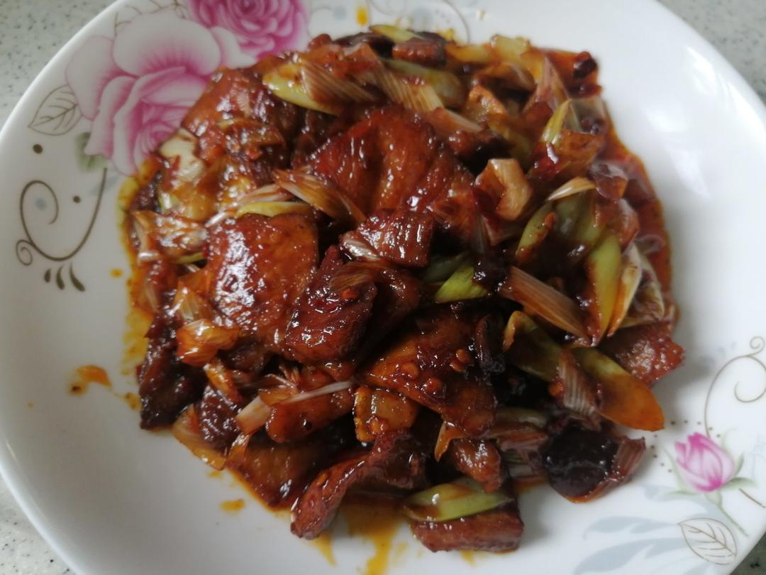 超下饭的大葱炒肉片