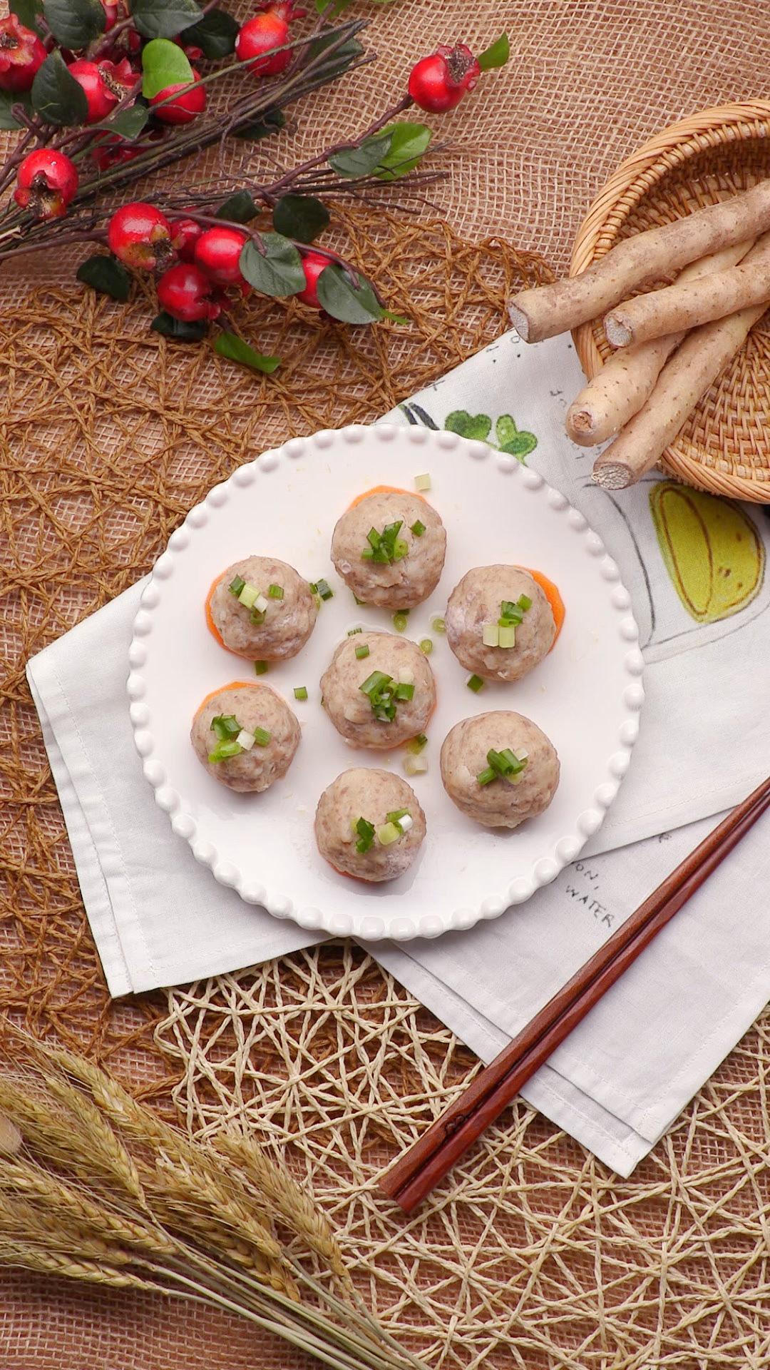 山药蒸丸子的做法