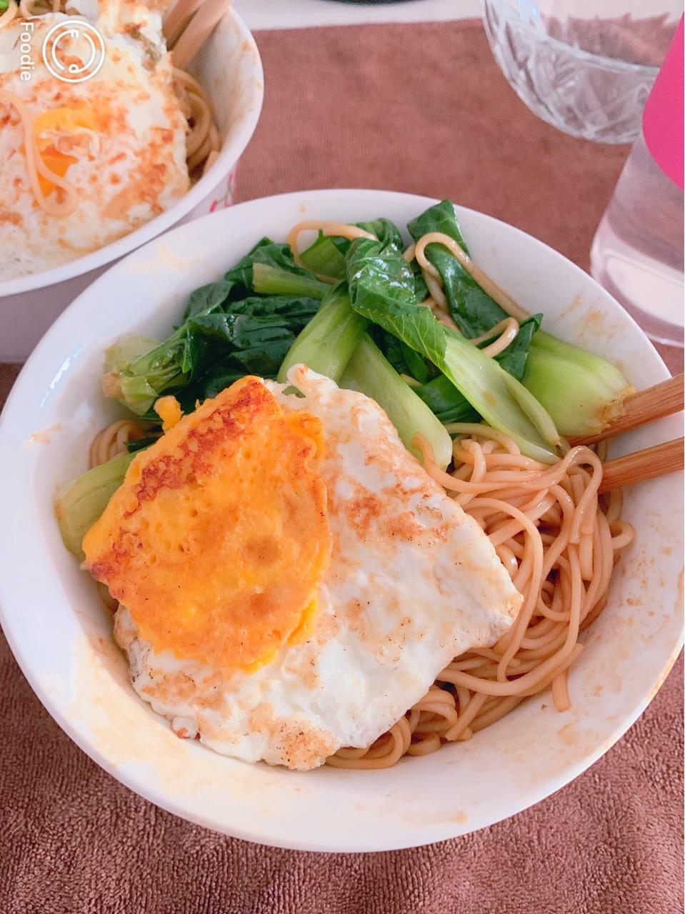 10分钟搞定的一碗葱油拌面