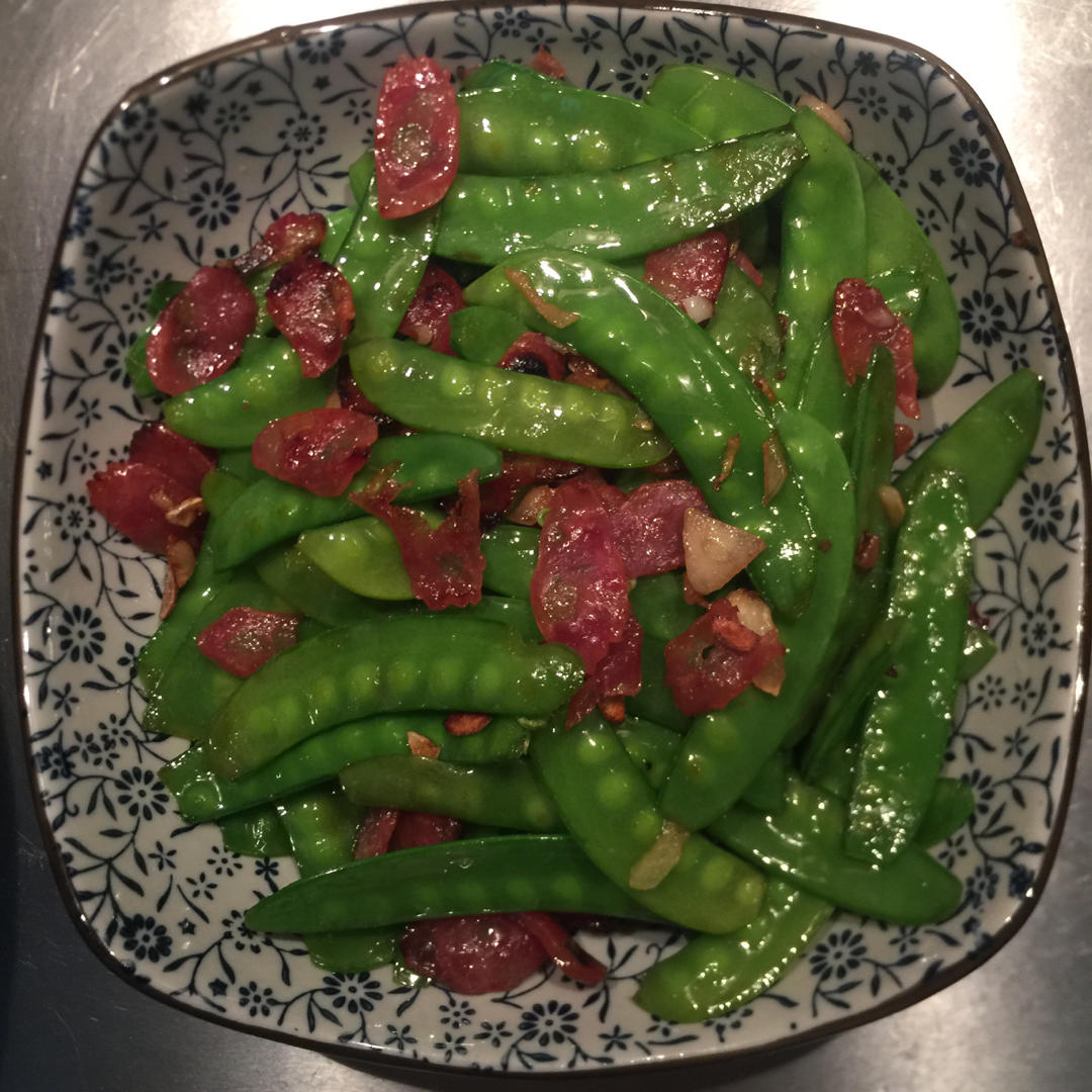 超脆爽的荷兰豆炒香肠