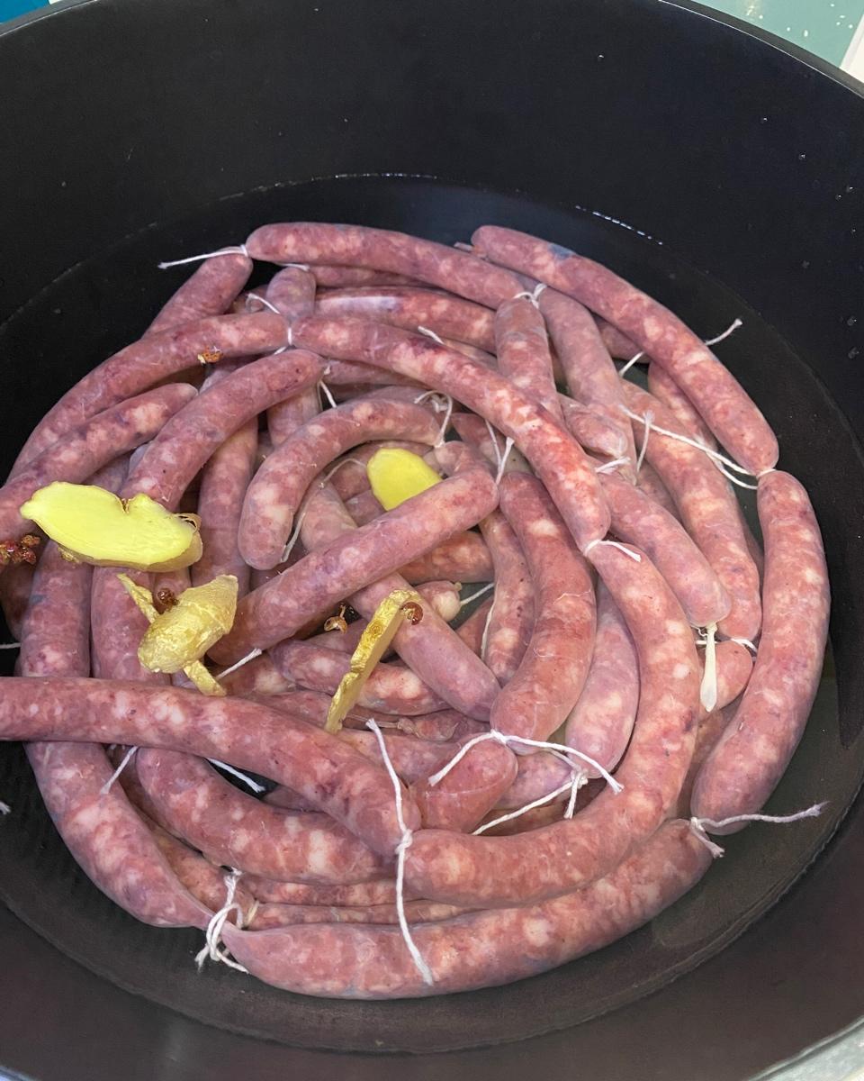 Q弹多汁的自制台式脆皮肠——绝对秒杀市售