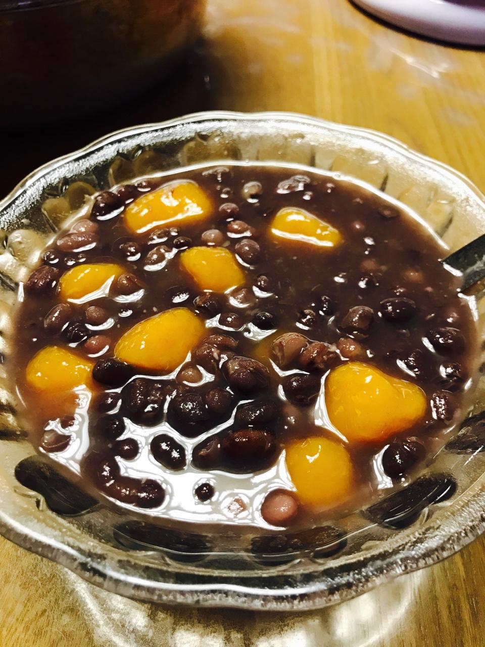 【视频】椰汁芋圆（芋头、红薯、紫薯圆）