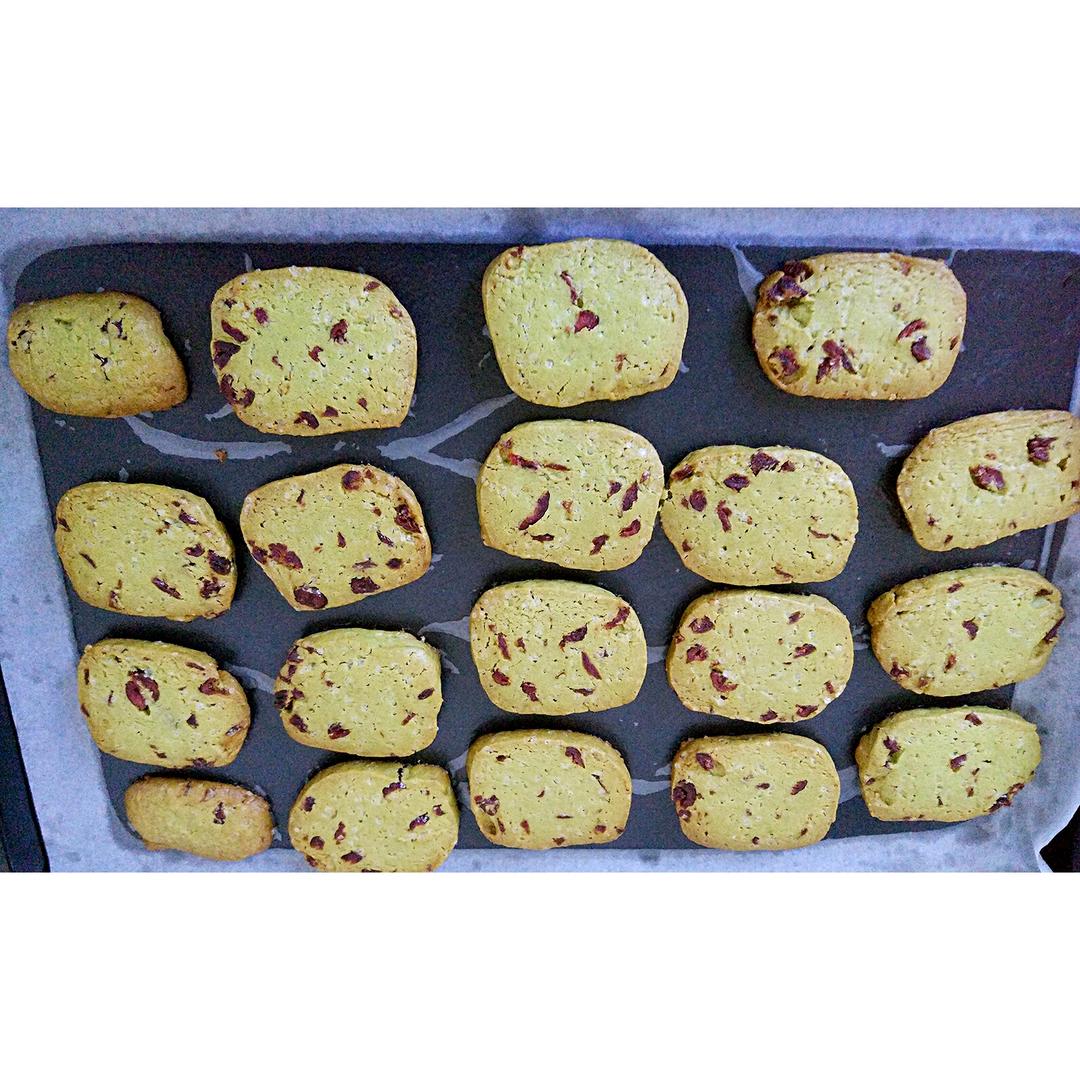 抹茶蔓越莓饼干