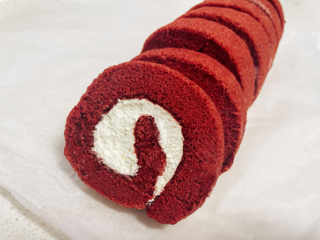 蛋糕卷这样做‼️不掉皮不开裂（小视频食谱）