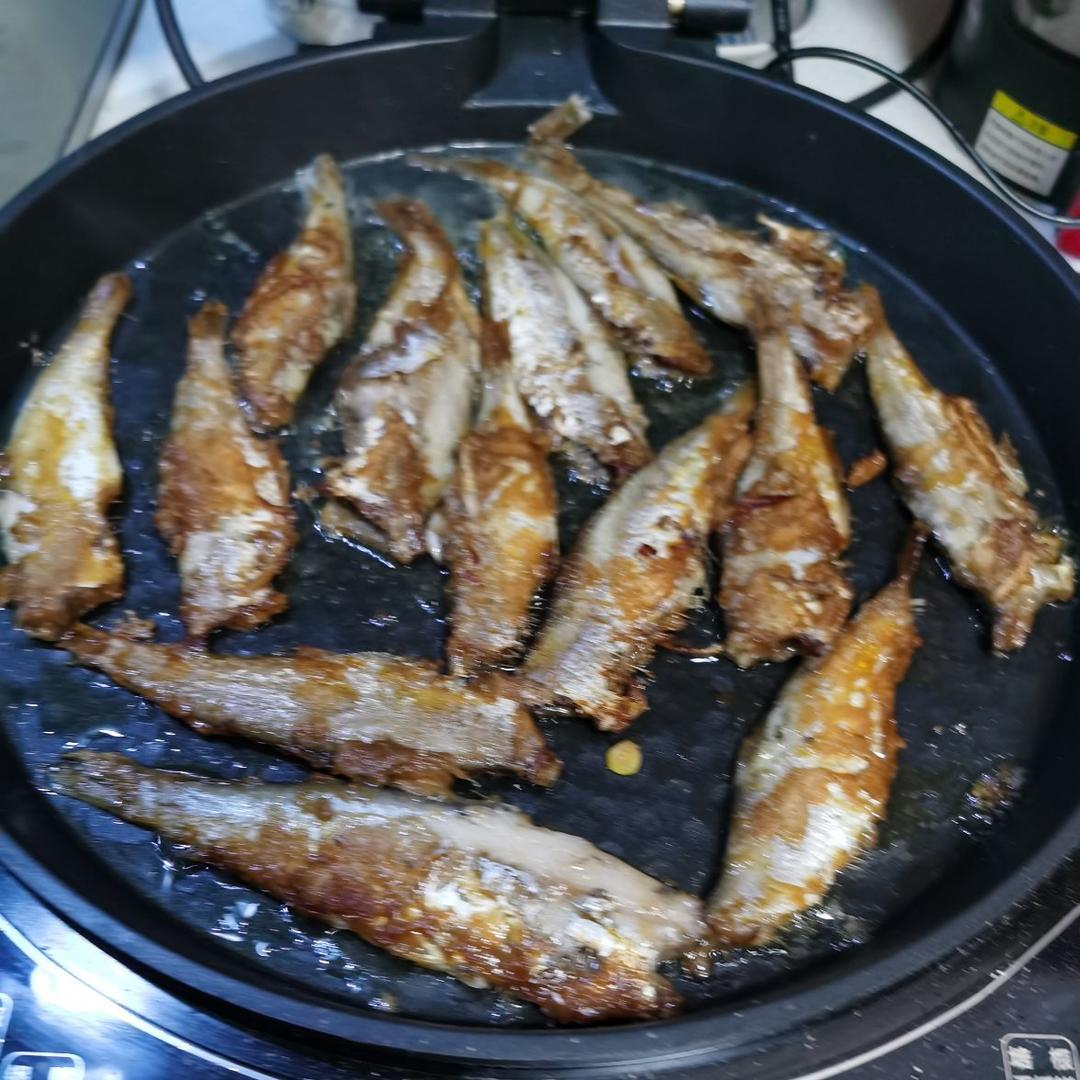 干煎鱼煎马口鱼黄鲫鱼毛扣鱼做法