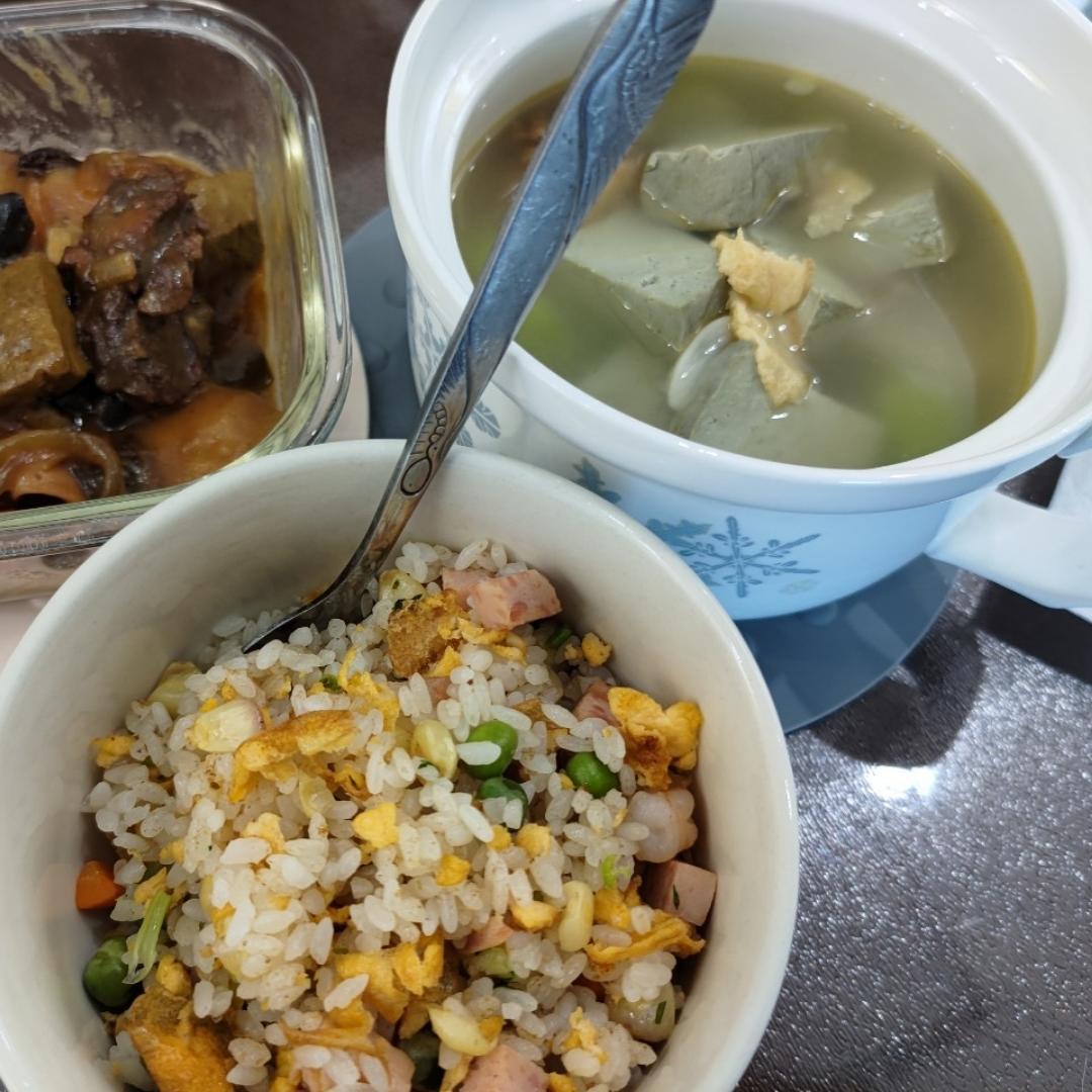 丝瓜豆腐鸡蛋汤