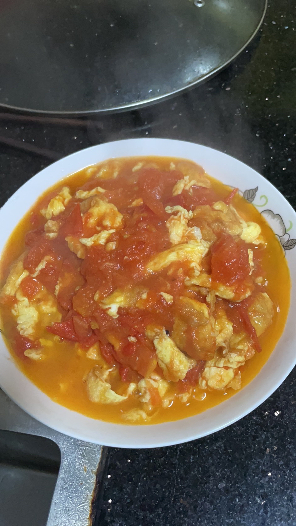 番茄鸡蛋（汤汁浓厚）的做法