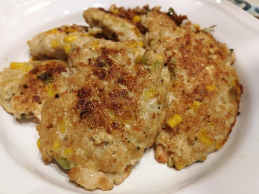 鸡胸肉虾仁鲜蔬饼