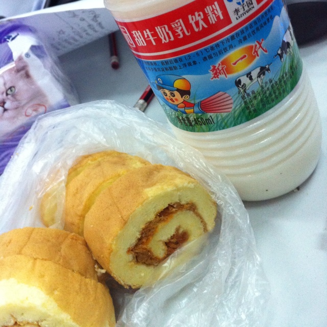 戚风蛋糕卷