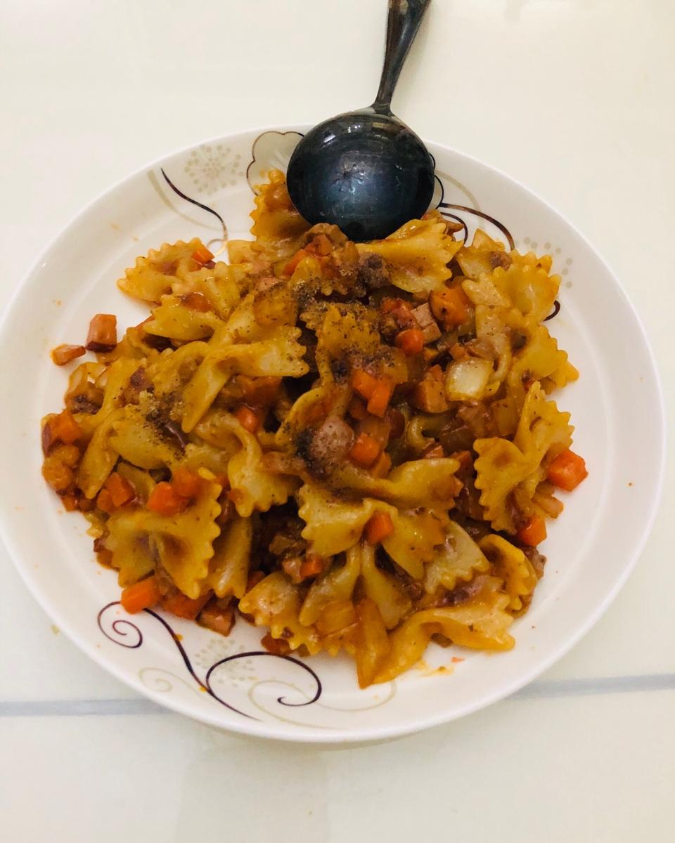 番茄肉酱意大利面