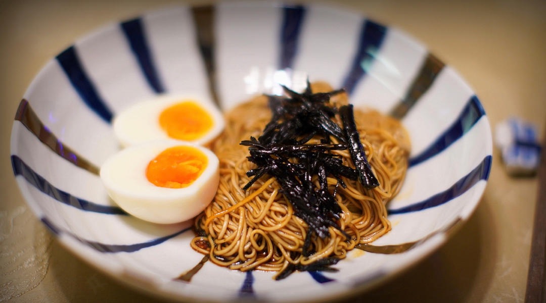 老上海本帮开洋葱油拌面｜太太乐鲜鸡汁食谱
