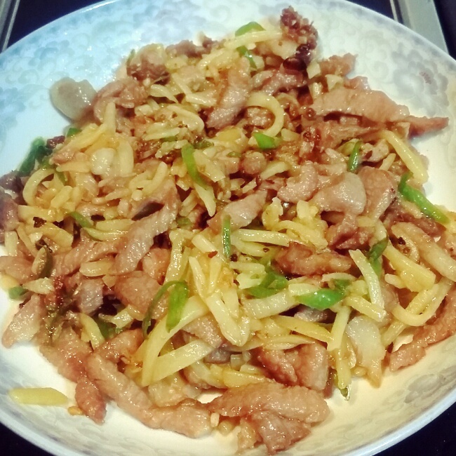 辣炒土豆瘦肉丝