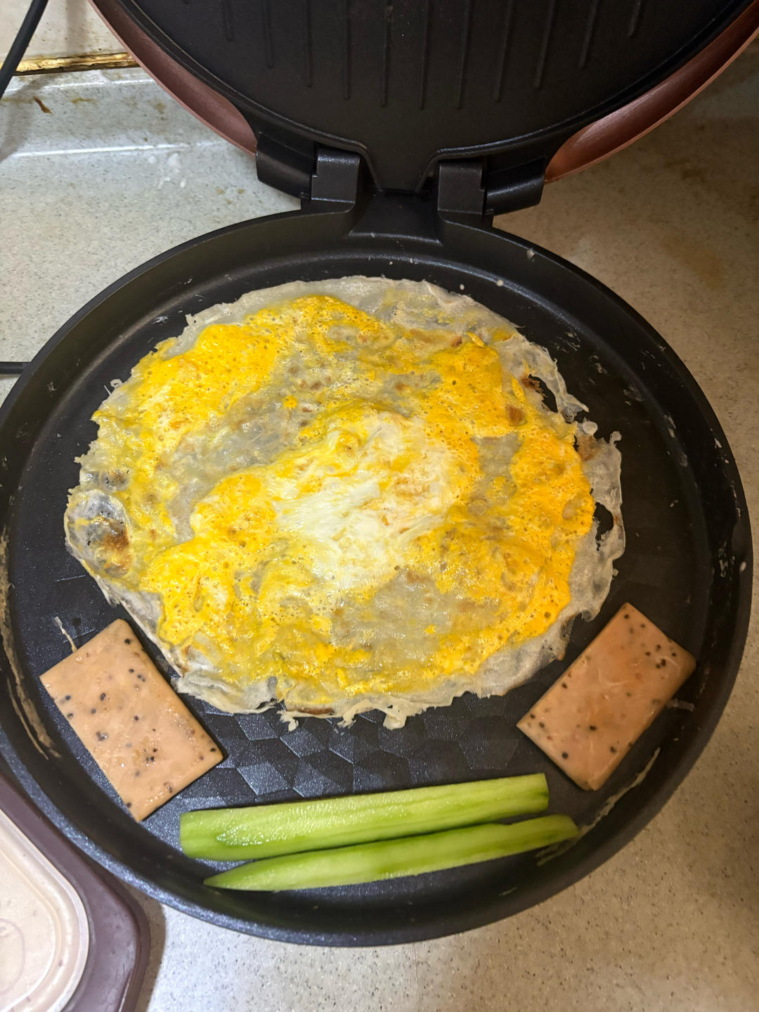 电饼铛自制煎饼果子（附薄脆方法）