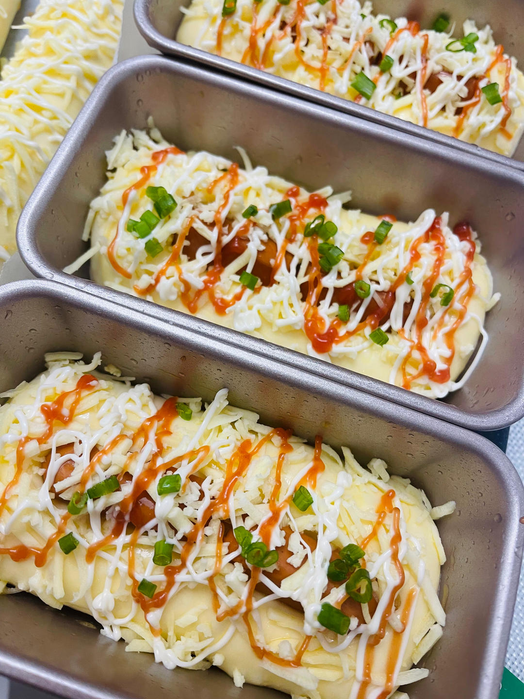 软fufu的经典肉松肠仔包