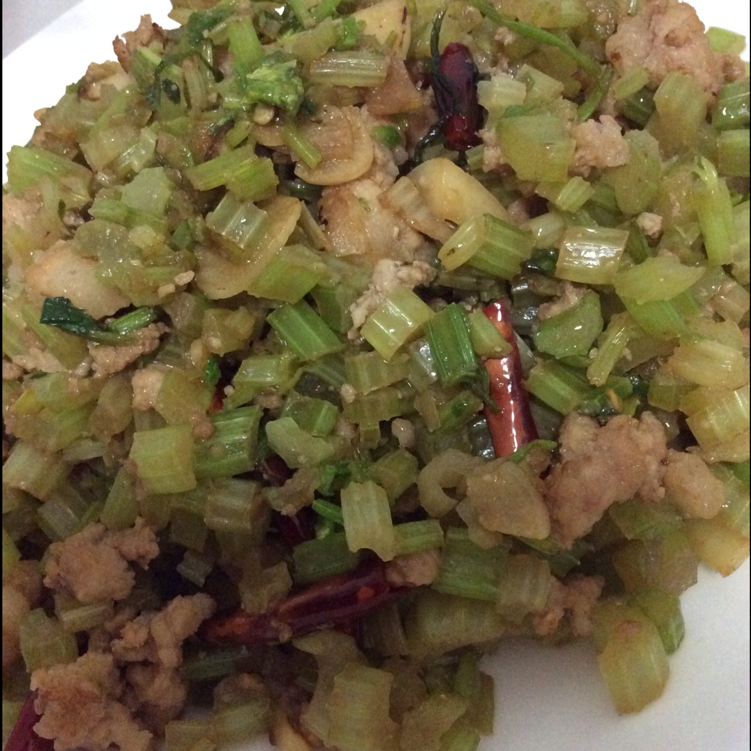 芹菜牛肉末「下饭神器」