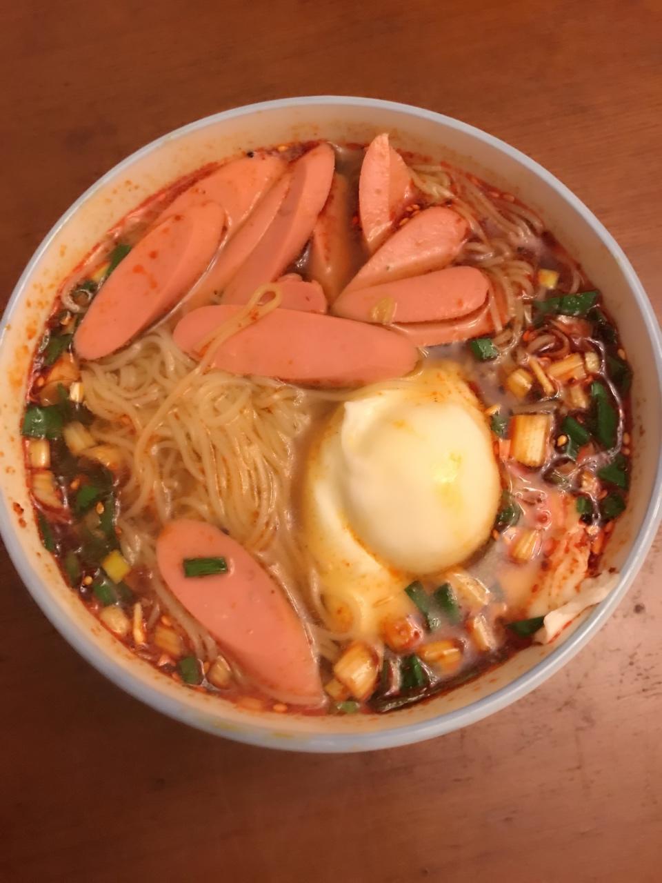 酸汤面
