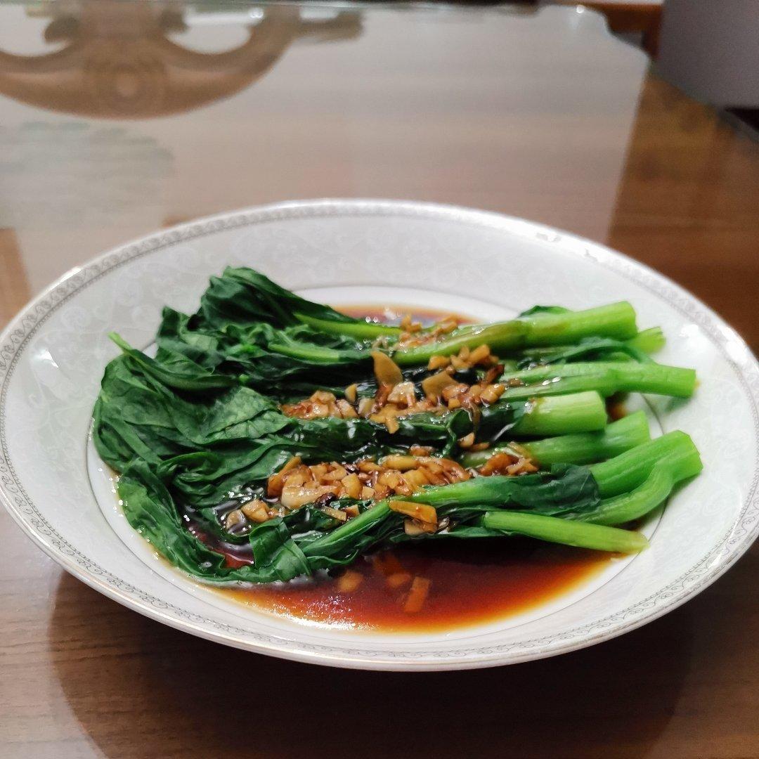 白灼菜心