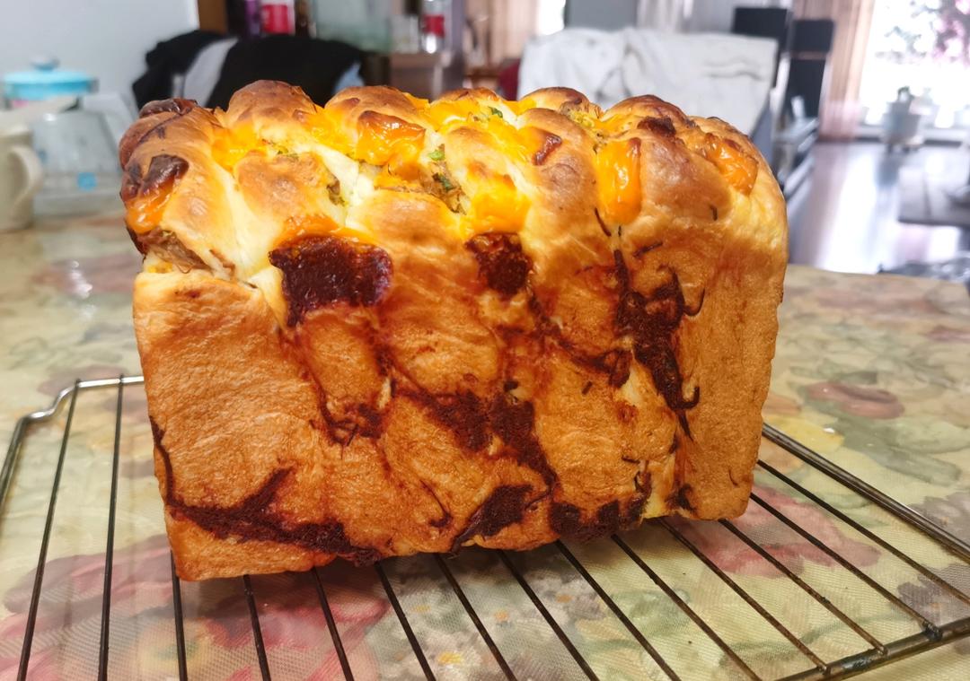 肉松吐司【超多料香爆马苏里拉】
