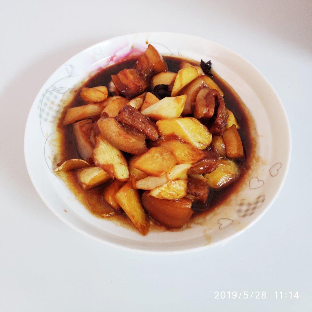 茭白烧肉
