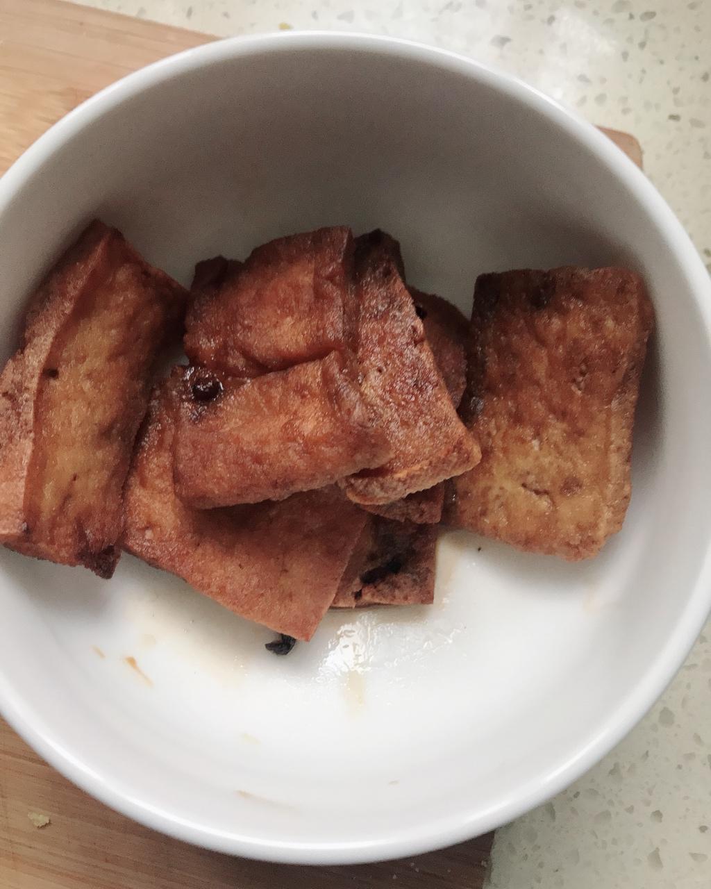 五香卤豆腐