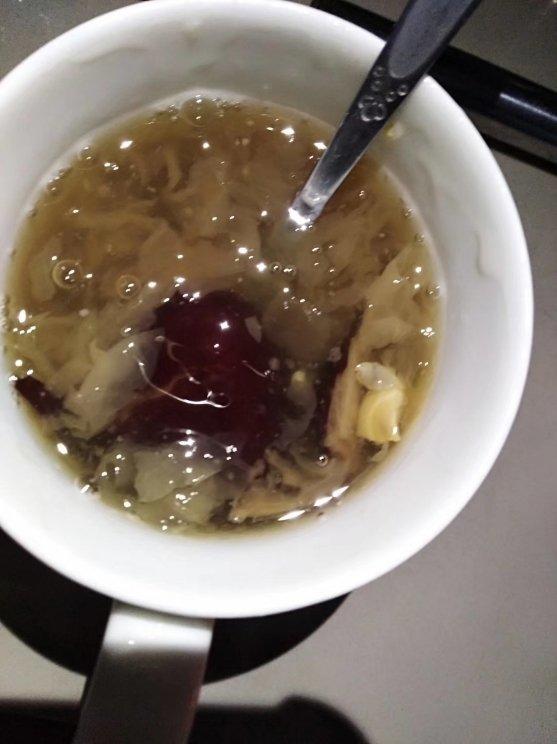 红枣银耳羹（养颜篇）